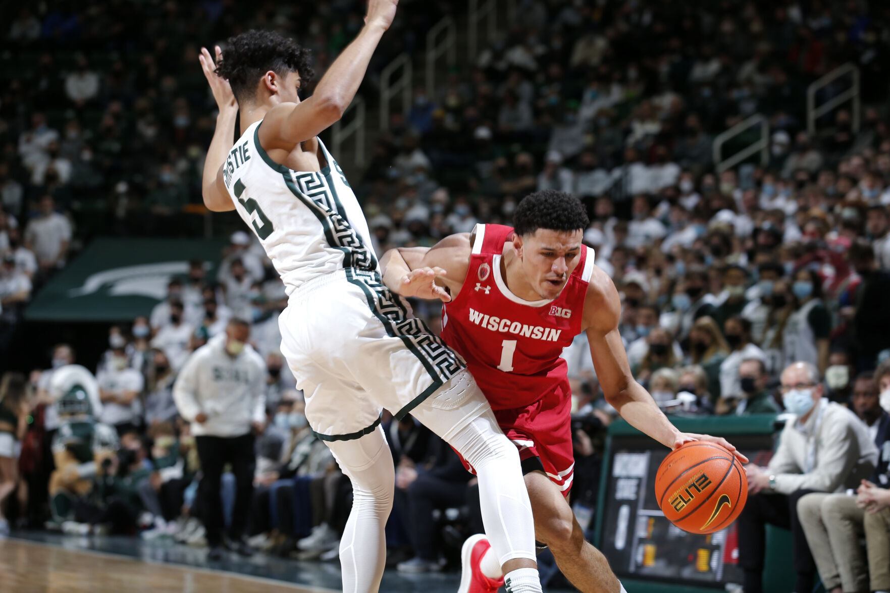 Johnny Davis - Feb. 8, 2022